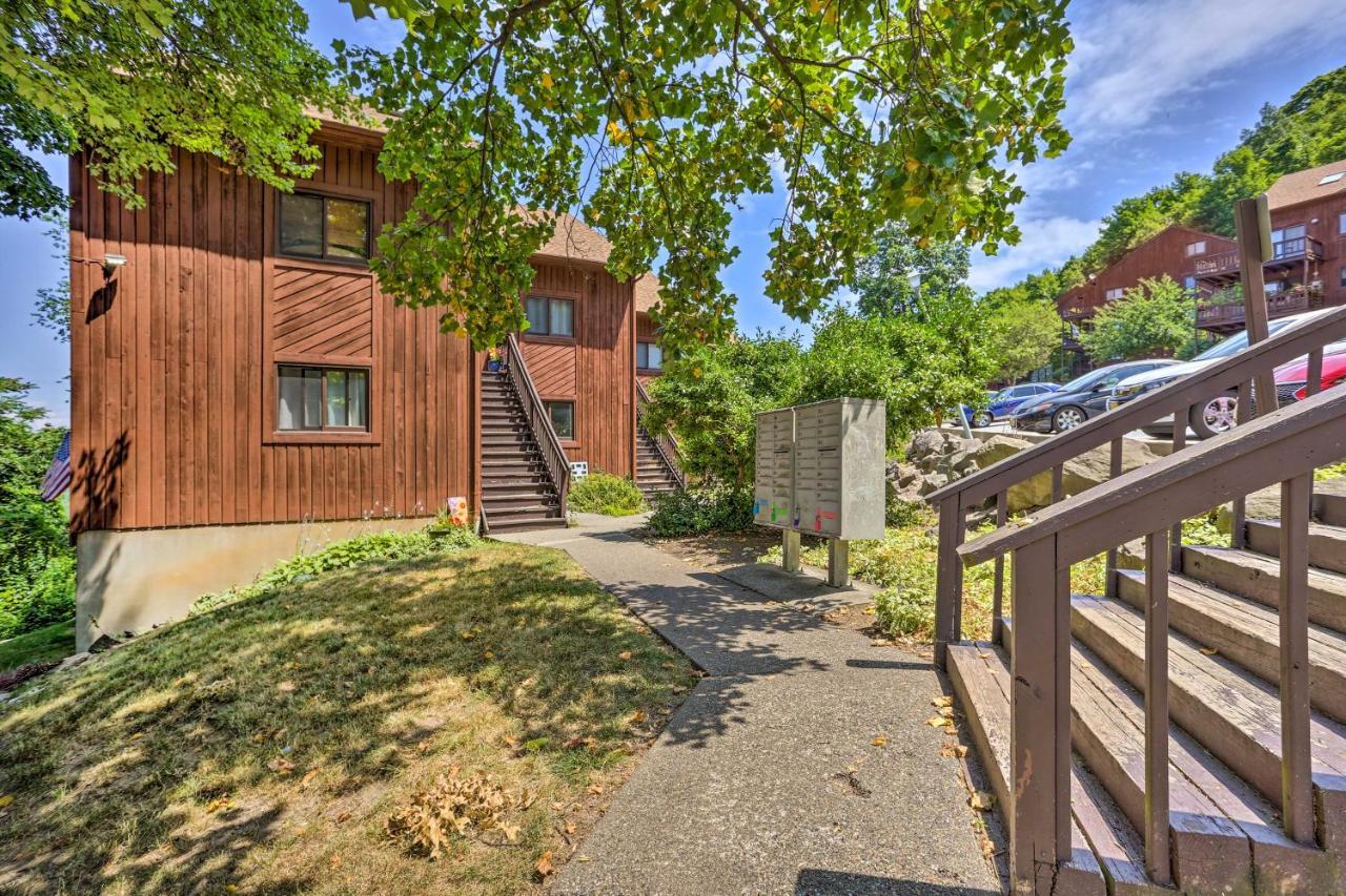 Sun-Lit Vernon Condo Less Than 2 Mi To Ski Resort! Exterior foto